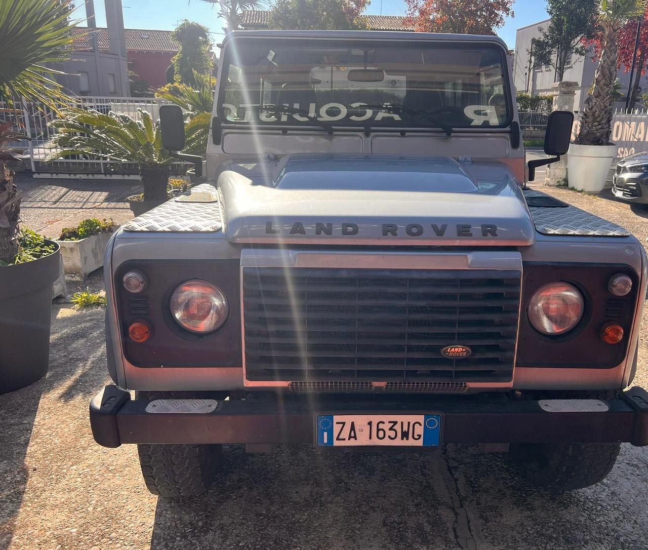 Land Rover Defender 90 2.2 TD4 Pick Up