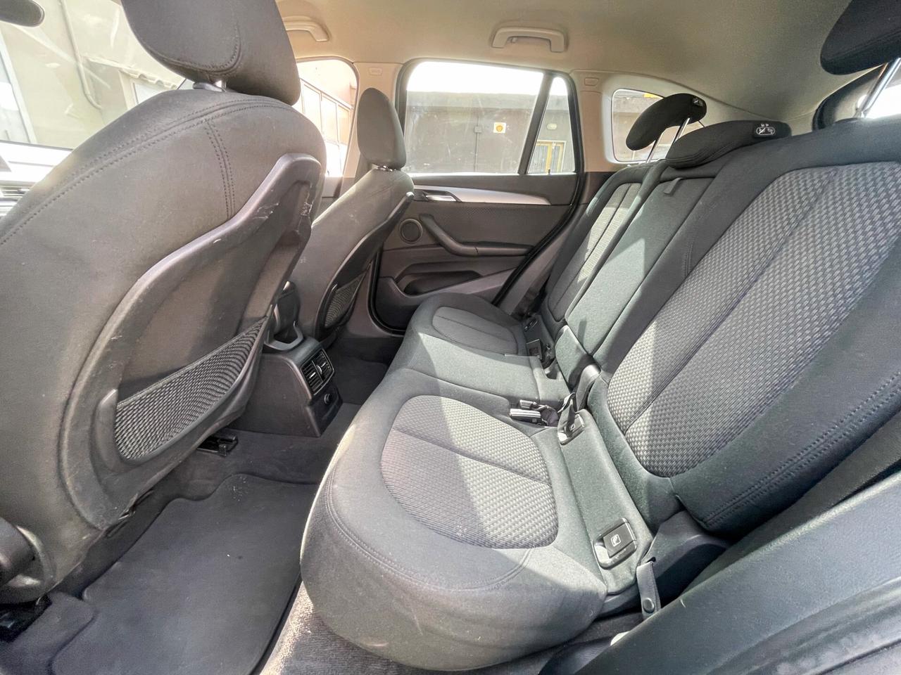 Bmw X1 xDrive18d Business