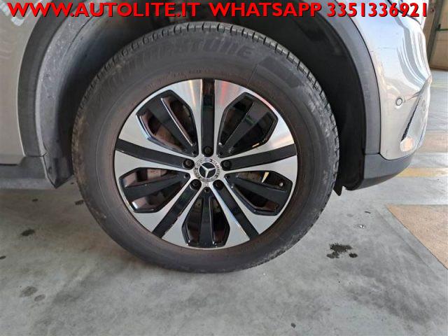 MERCEDES-BENZ GLC 300 e 4Matic EQ-Power Business Extra
