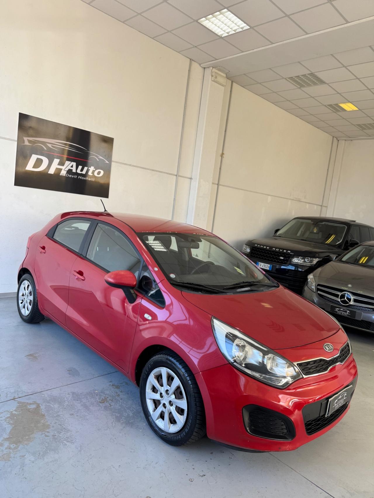 Kia Rio 1.1 CRDi WGT 5p. EX