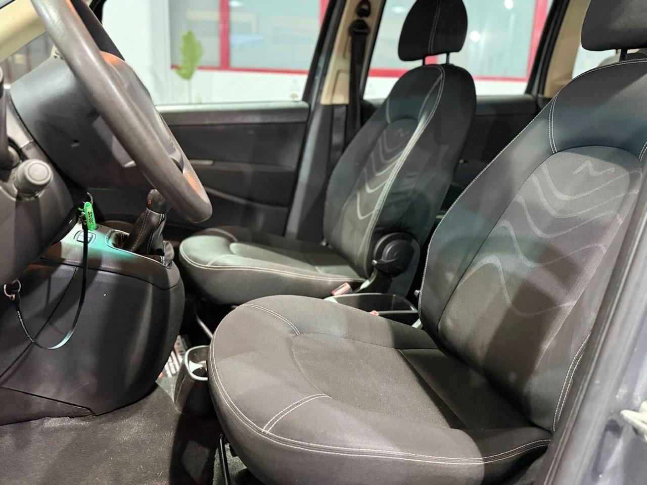 Lancia MUSA 1.3 Mjt 95 CV oro 2012