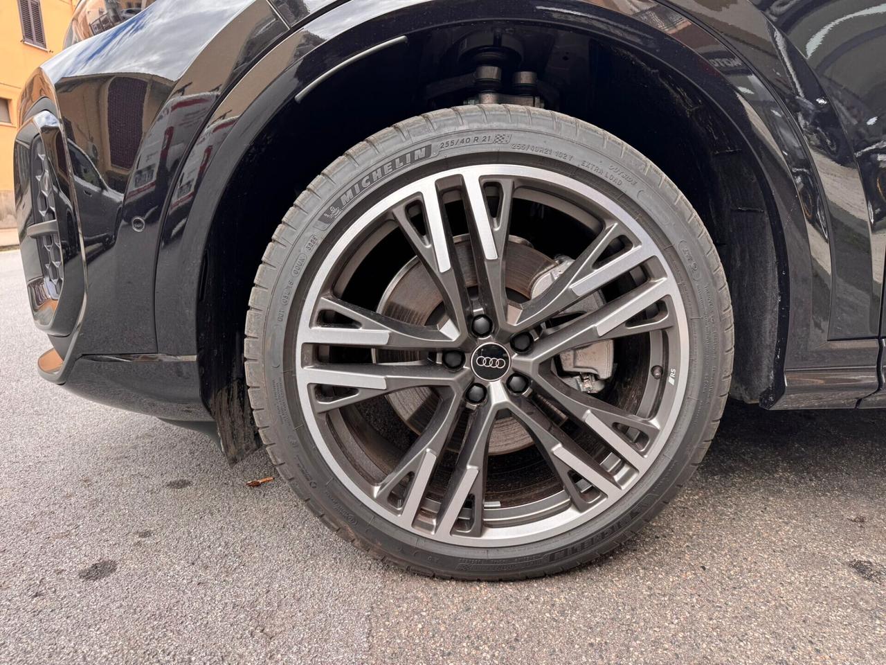 Audi Q5 2.0 TDI mhev S-LINE 204cv REGIME IVA ESPOSTA