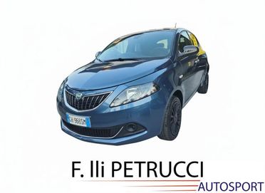 LANCIA Ypsilon 1.0 FireFly 5 porte S&S Hybrid Ecochic Silver