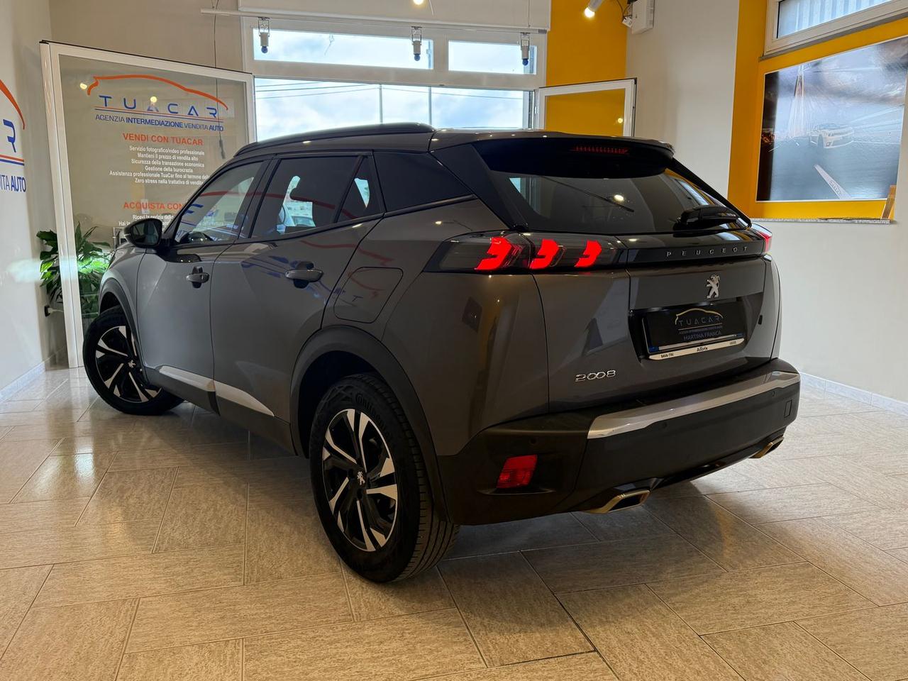 Peugeot 2008 Allure 1.2 PureTech 130 #8927