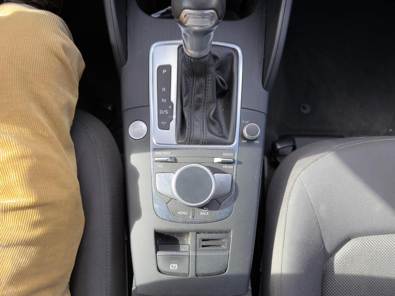 Audi A3 SPB 35 TFSI S tronic Business Advanced