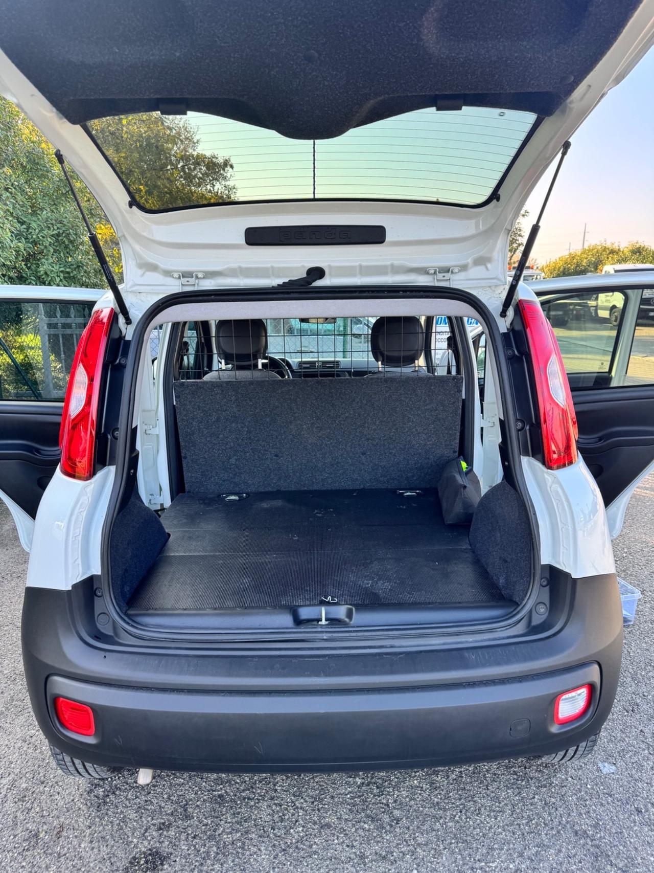 Fiat Panda 1.0 GSE S&S Hybrid Pop Van 2 posti