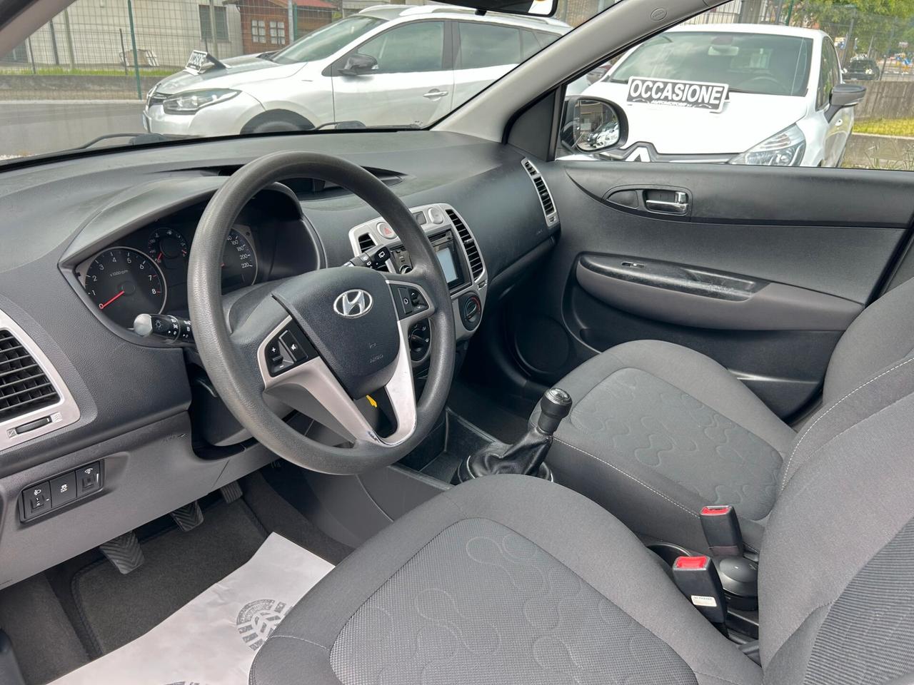 Hyundai i20 1.2 5p. NEOPATENTATI