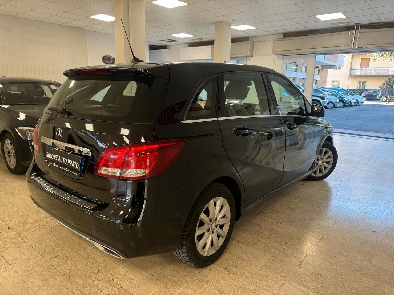 Mercedes-benz B 180 B 180 d Automatic Premium