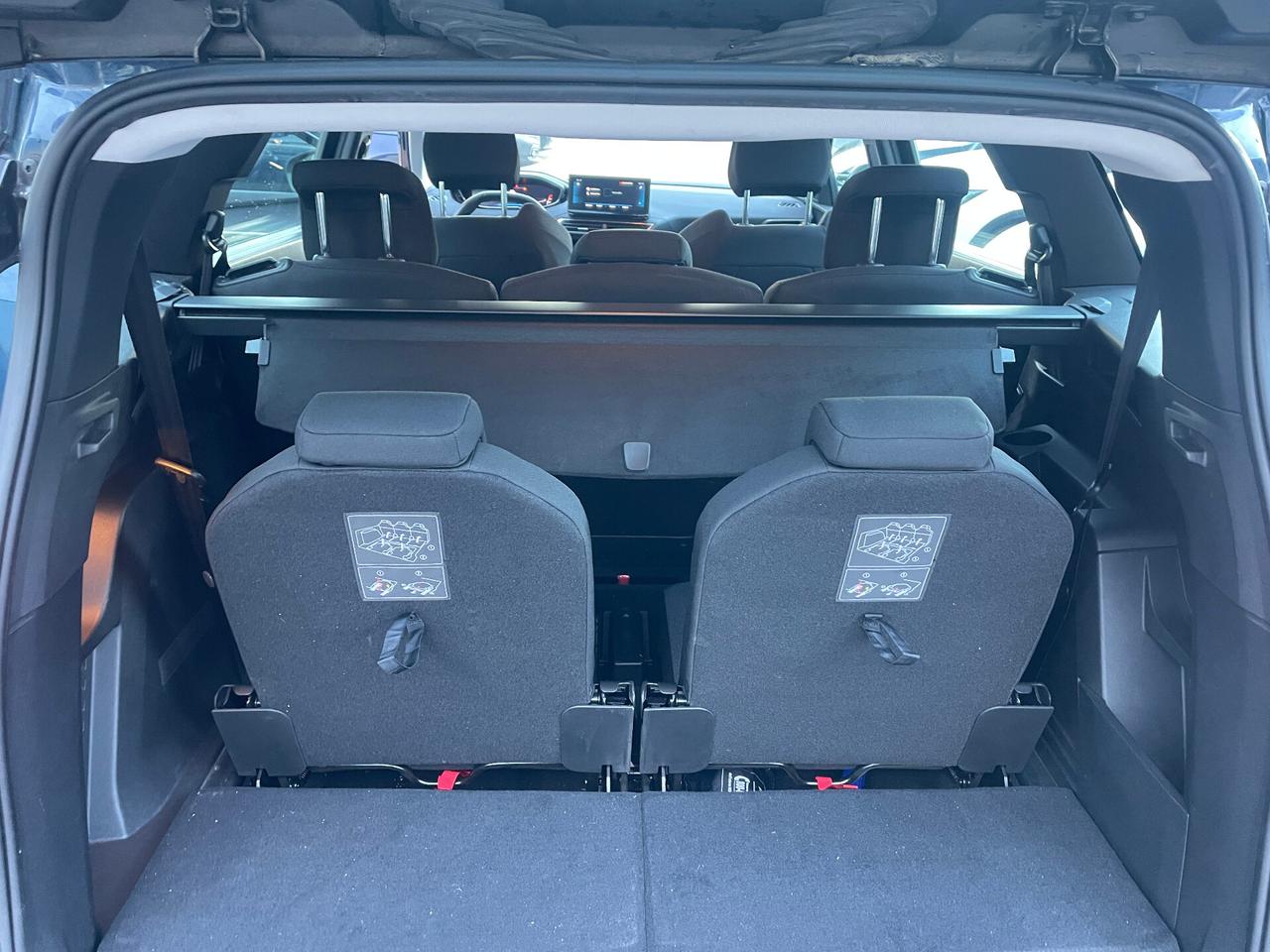 Peugeot 5008 BlueHDi 130 S&S EAT8 Allure Pack