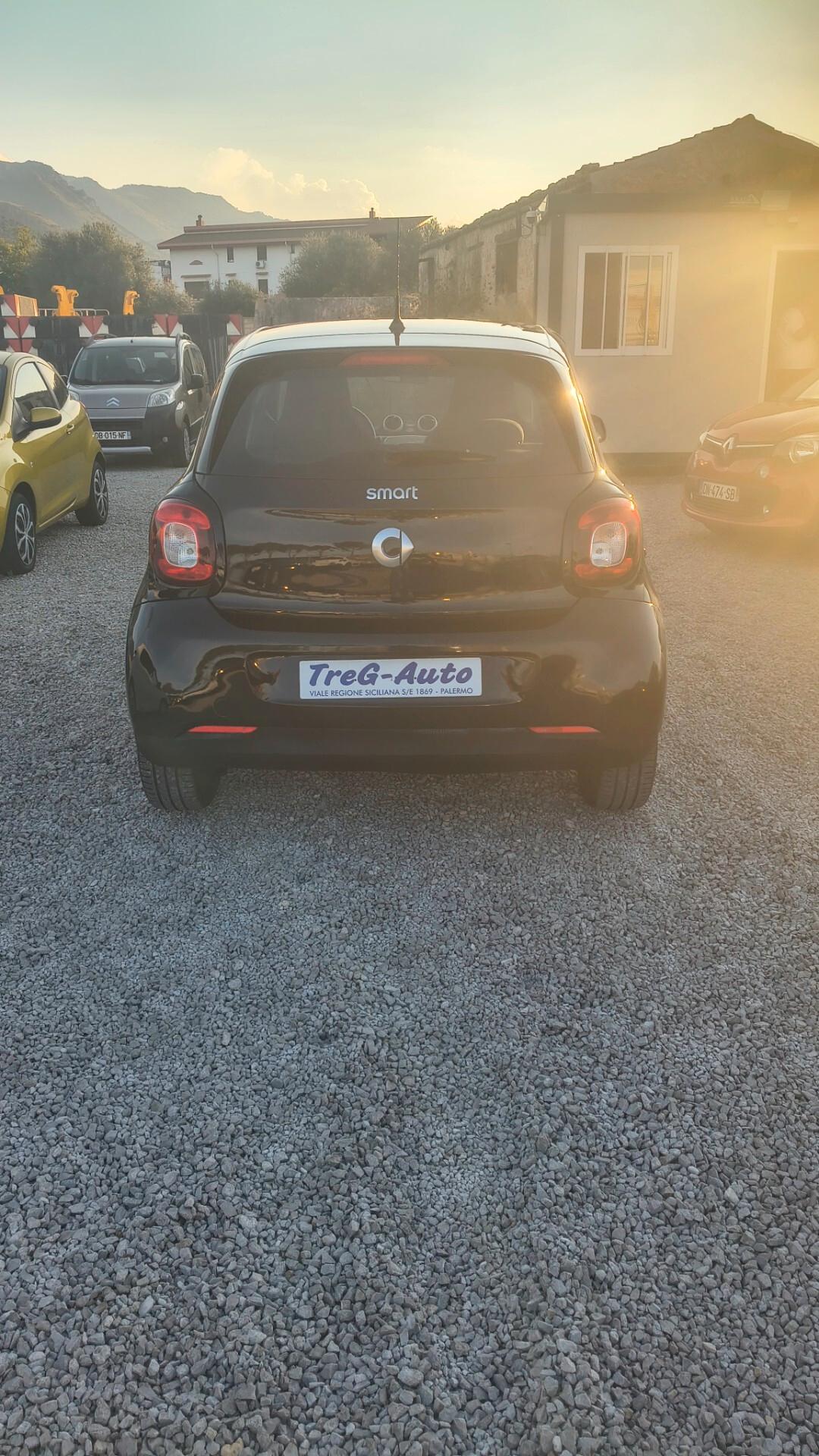 Smart ForFour 60 1.0 Black Passion