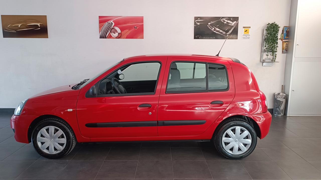 Renault Clio Storia 1.2 5 porte GPL Confort