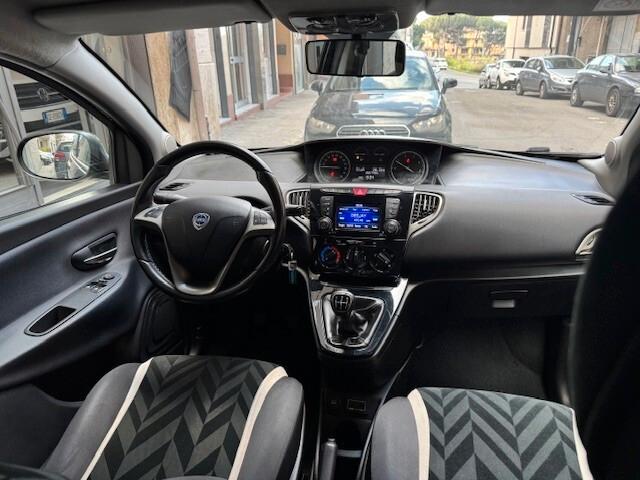 Lancia Ypsilon 1.3 MJT 95 CV Gold Euro 6