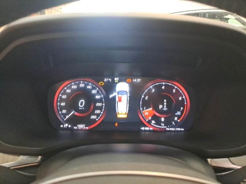 VOLVO V60 CC (2018-2024) V60 Cross Country B5 A...