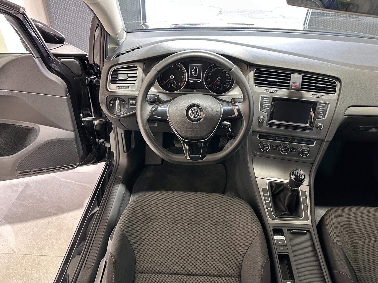 Volkswagen Golf 1.6 TDI 5p. Comfortline - Km 75.00