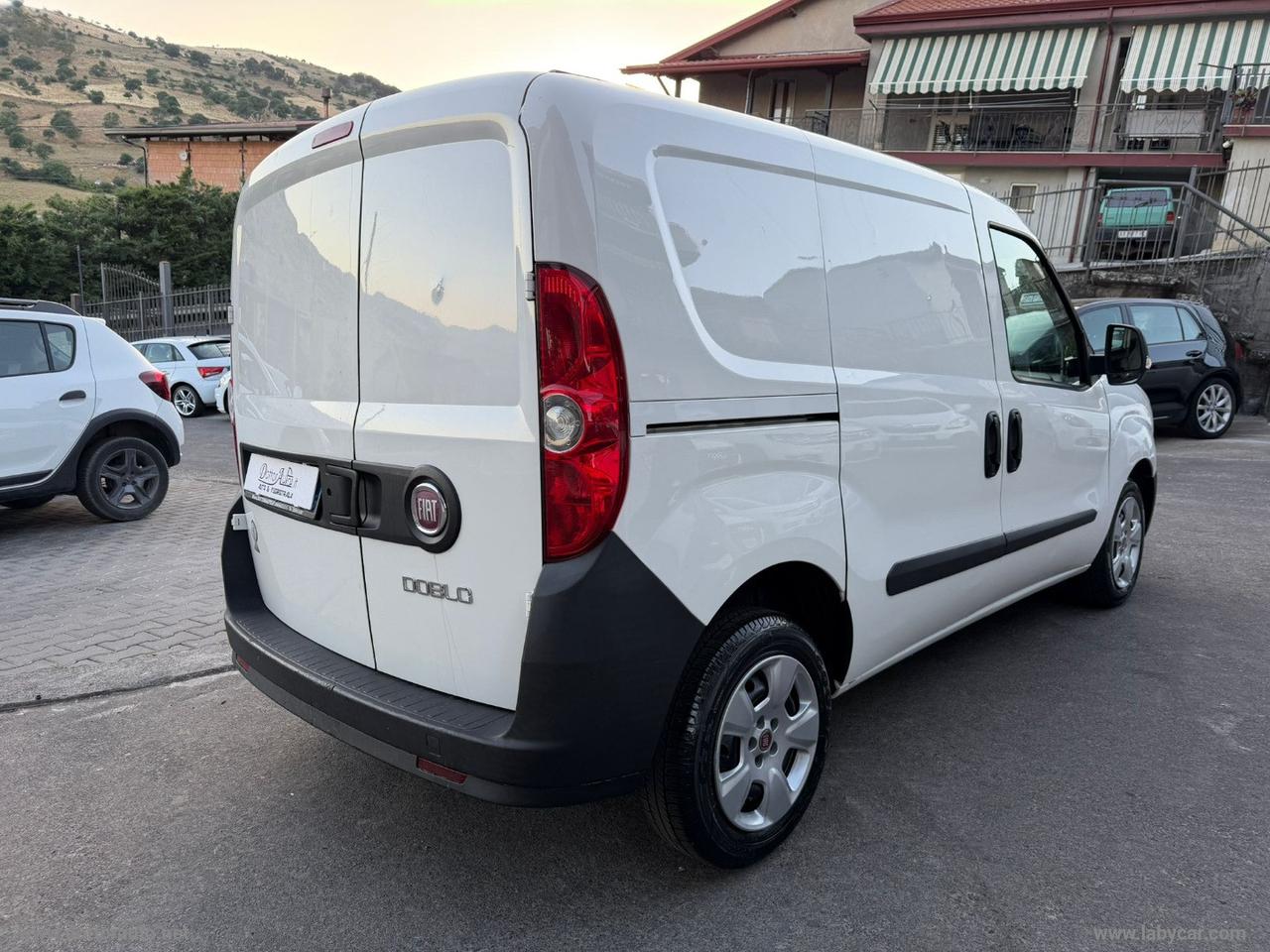 Doblò 1.6 MJT 105CV PC-TN Cargo Lam. SX