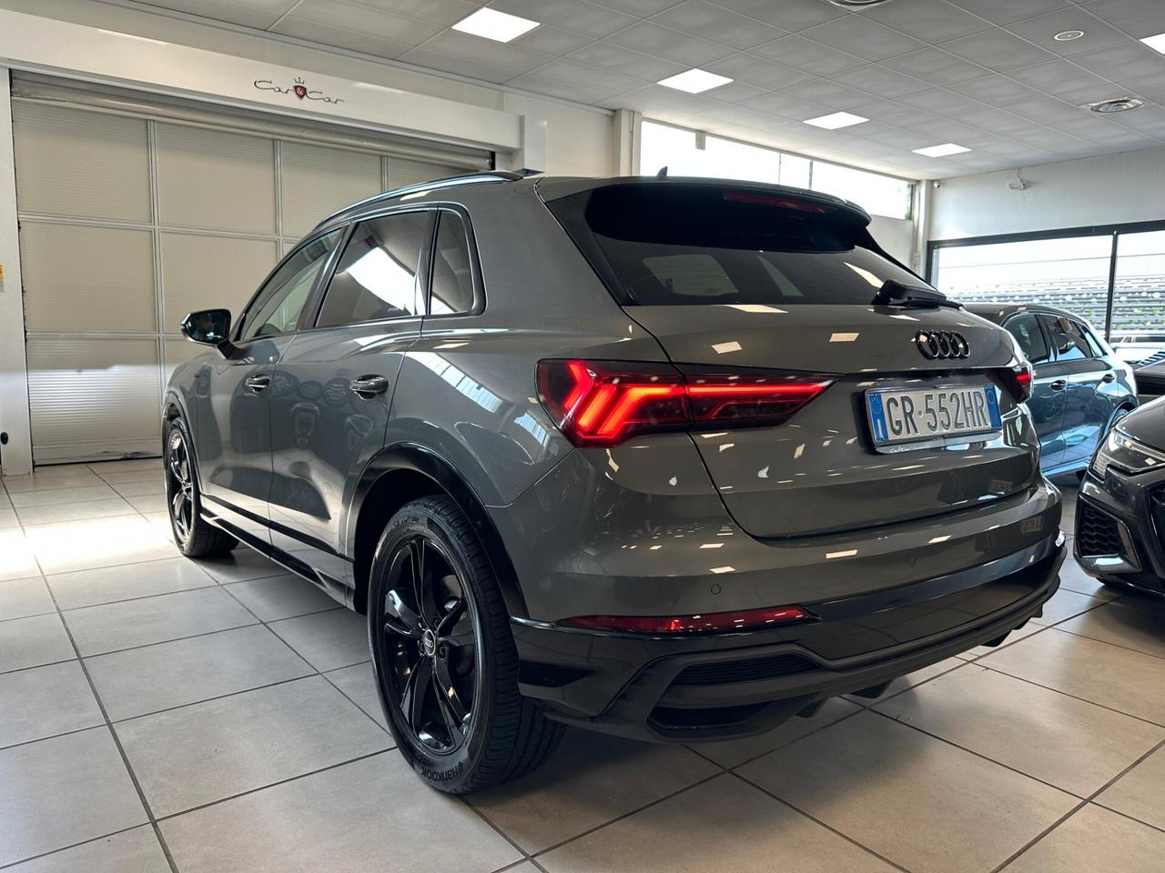 Audi Q3 40 TFSI quattro S tronic S line