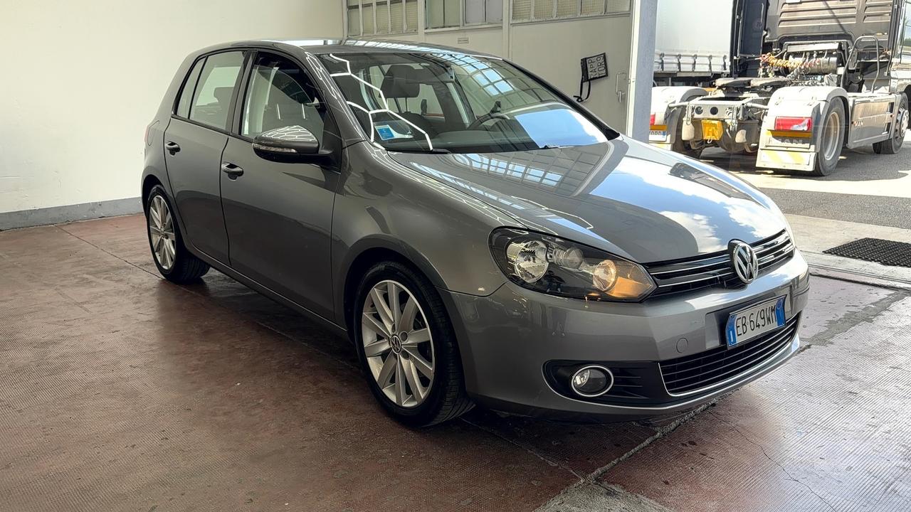 Volkswagen Golf 6 VI 1.6 TDI DSG Highline