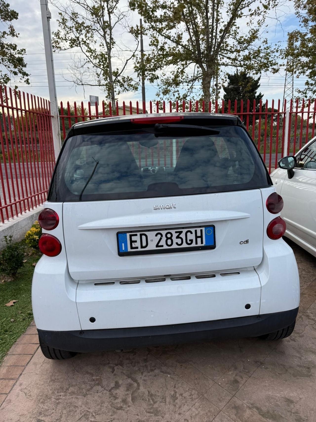 Smart ForTwo 800 40 kW coupé pure cdi*PERMU
