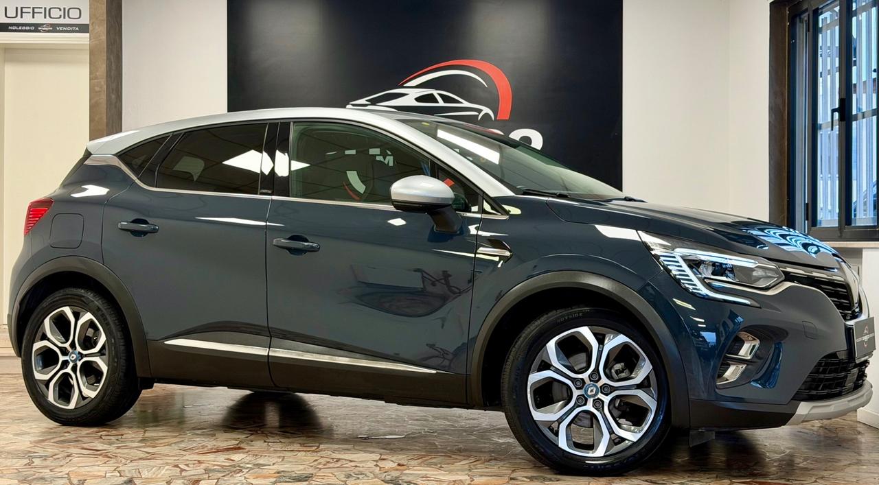 Renault Captur Plug-in Hybrid E-Tech 160 CV Initiale Paris