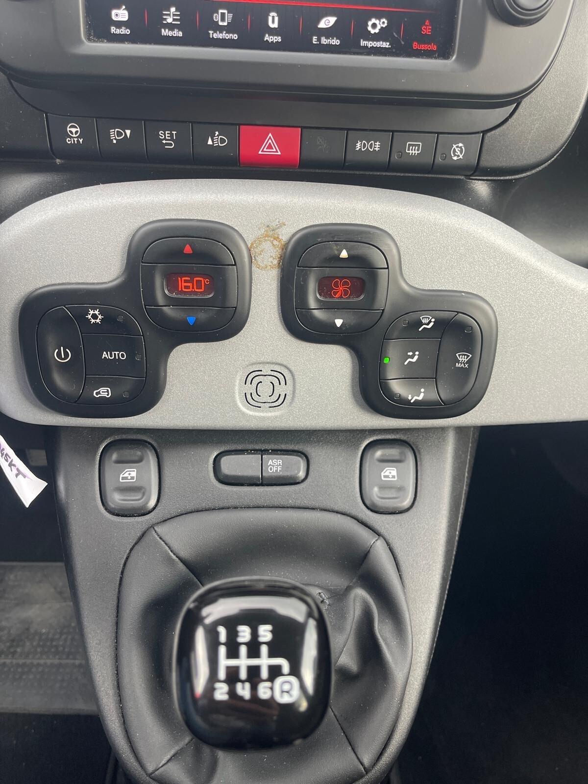 Fiat Panda 1.0 FireFly S&S Hybrid City Cross
