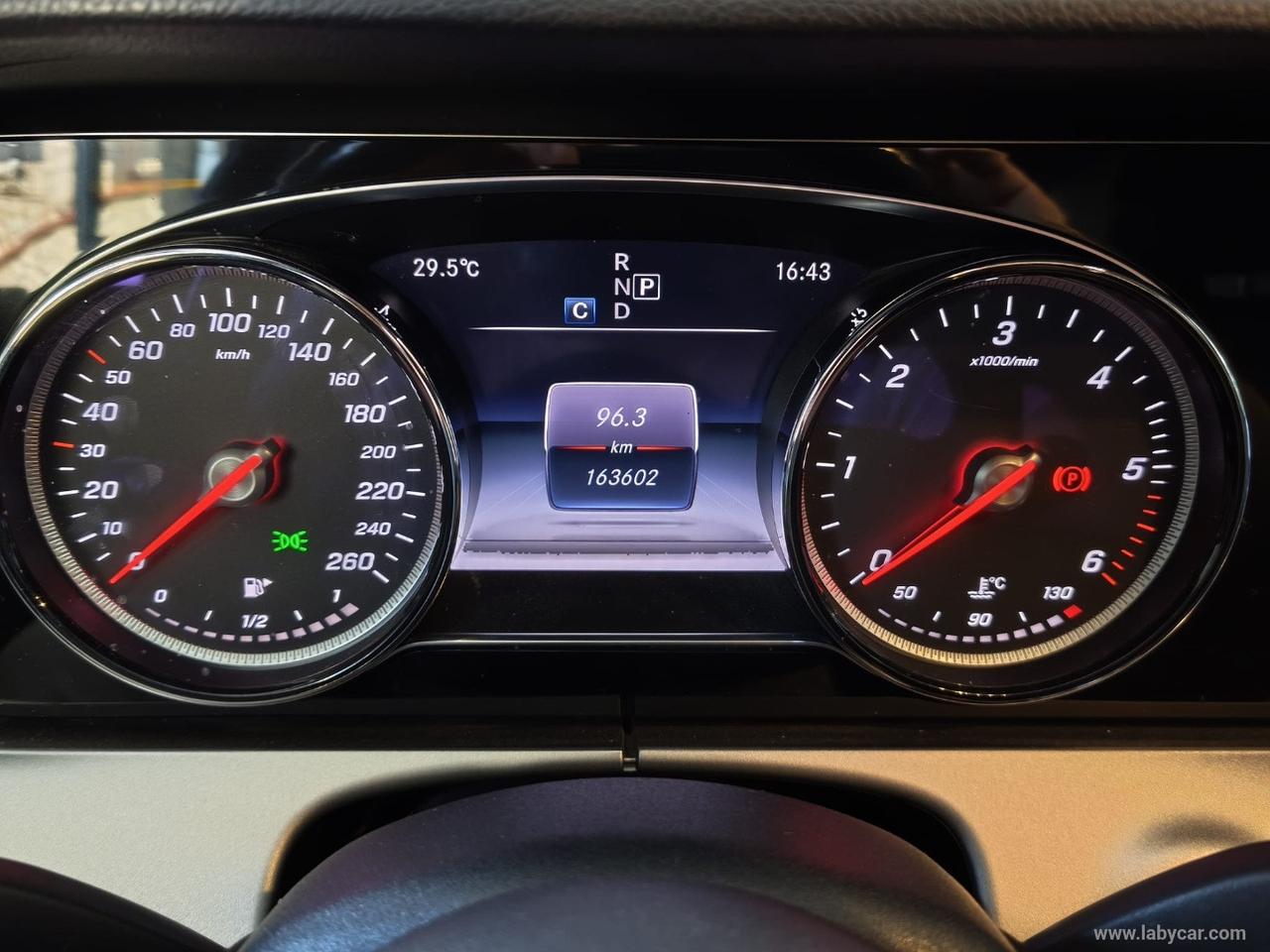 MERCEDES-BENZ E 220 d Auto Business Sport