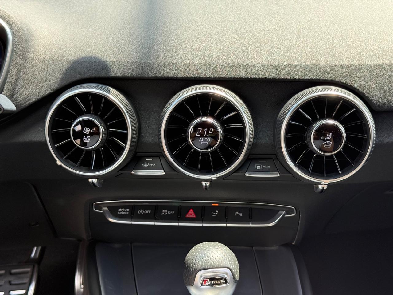 Audi TT Roadster 45 TFSI S tronic S line