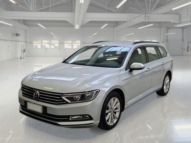 VOLKSWAGEN PASSAT VARIANT 2.0 TDI 110KW BUSINESS BMT DSG STATION WAGON