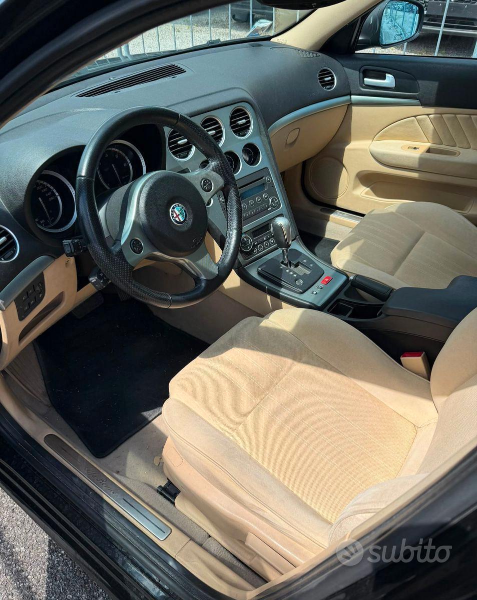 Alfa Romeo 159