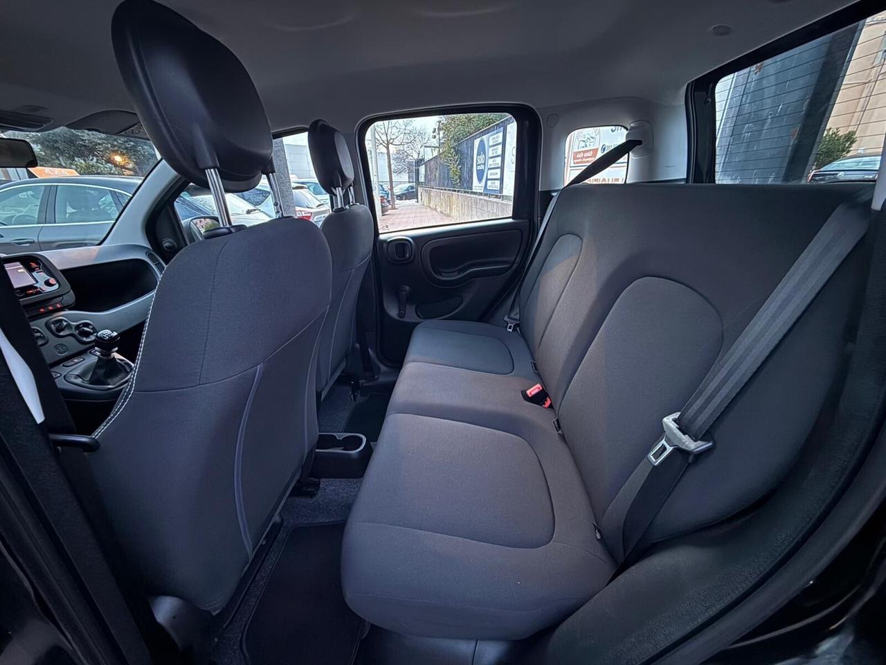 Fiat Panda KM.28.000 1.0 HYBRID 10/2023