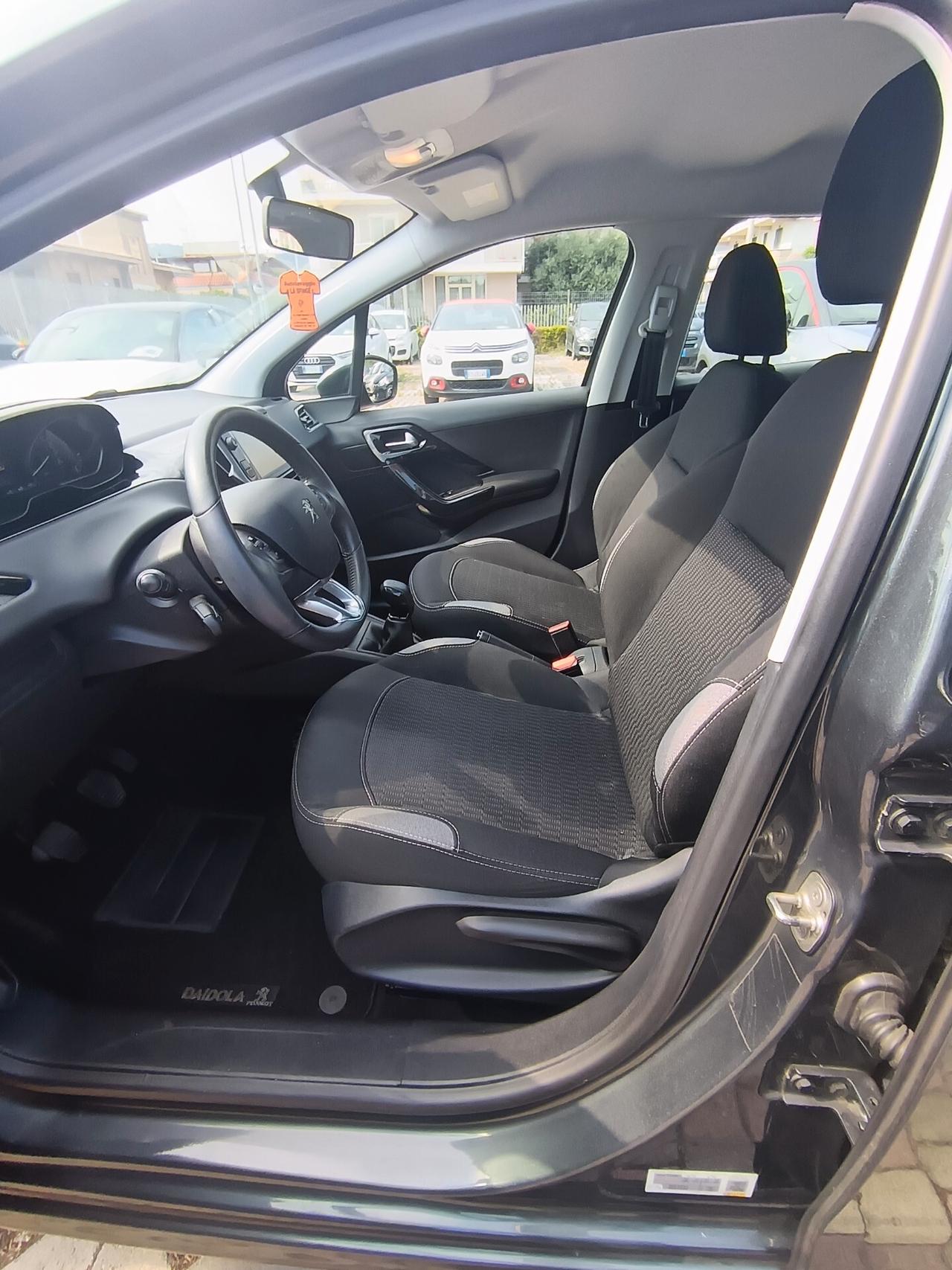 Peugeot 208 PureTech 82 5 porte Allure"FINO AL 15/08 P.P. INCLUSO"