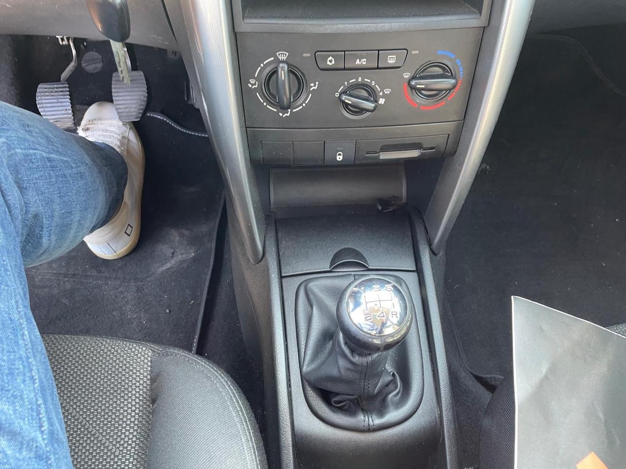 Peugeot 207 1.4 HDi 70CV 5p. XS