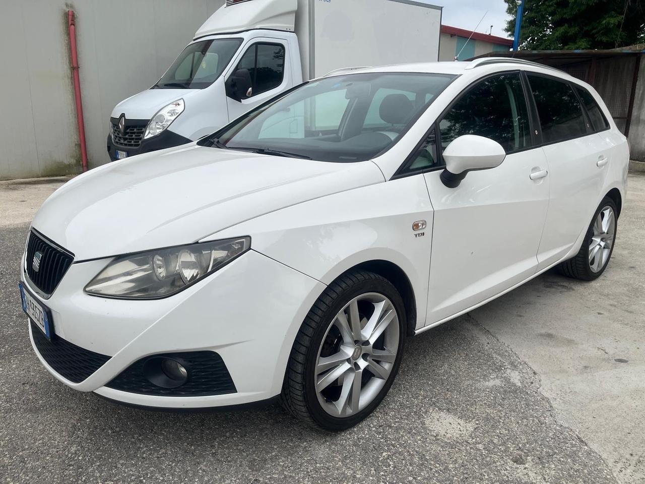 Seat Ibiza SW-1.6 tdi-full -2011