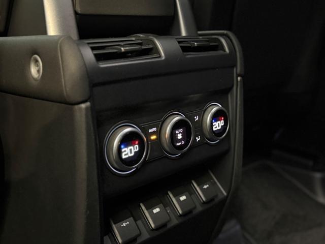 LAND ROVER Defender 110 2.0 SD4 240CV AWD Auto S