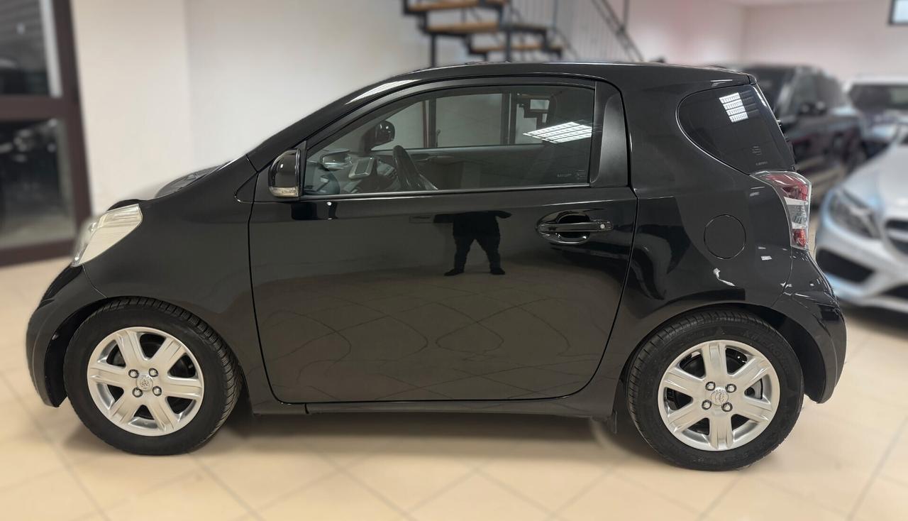 Toyota iQ 1.4 DIESEL