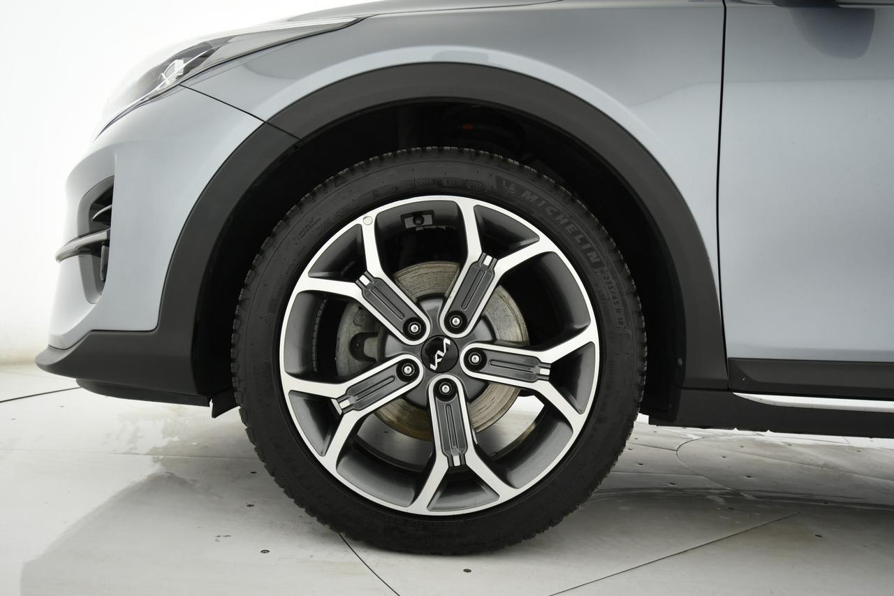 KIA XCeed 1.5 t-gdi mhev Business 160cv dct CAMERA+APP CONNECT+C18"