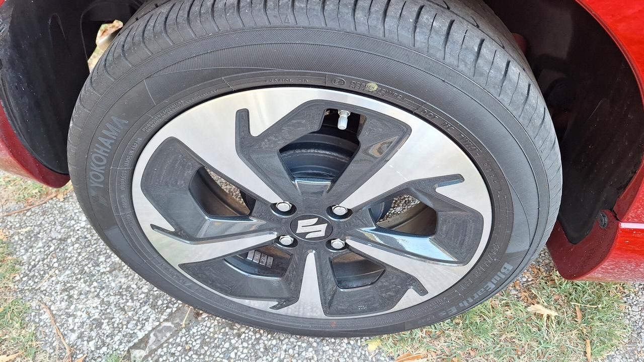 Suzuki Swift 1.2 Hybrid CVT Top