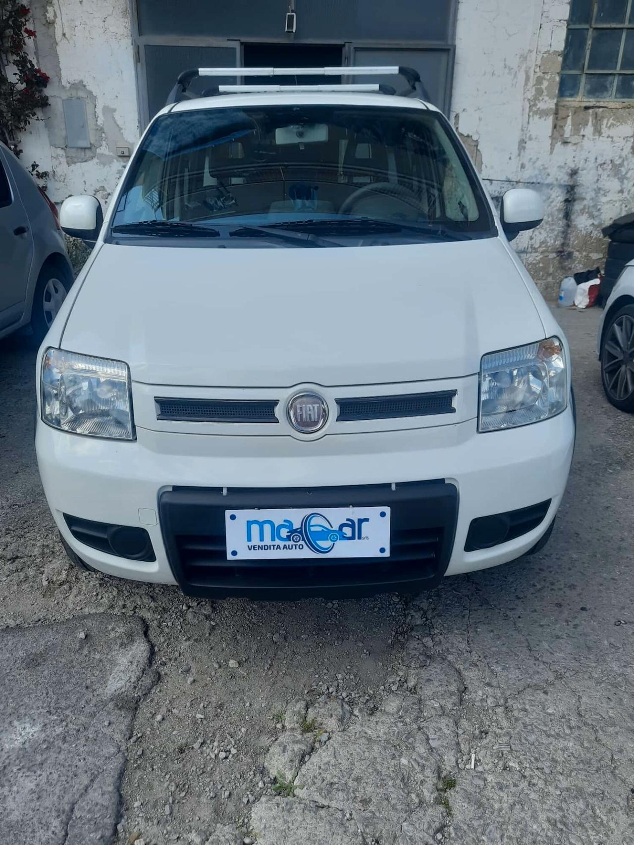 Fiat Panda 1.3 MJT 16V DPF 4x4 Climbing