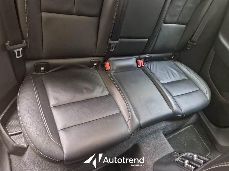 Volvo XC40 Recharge T4 129+14 CV Recharge Plug-In Hybrid Inscription