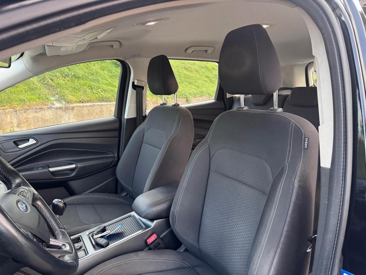 Ford Kuga 2.0 EcoBlue 120 CV aut. 2WD Titanium Business