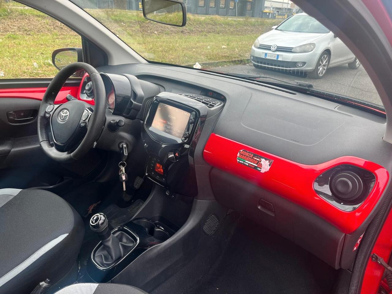 Toyota Aygo 1.0 VVT-i 69 CV **NEOPATENTATI**