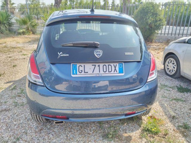 LANCIA Ypsilon 1.0 FireFly 5 porte S&S Hybrid Gold