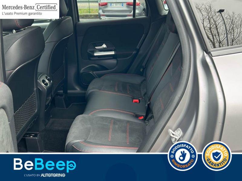 Mercedes-Benz GLA 200 D PREMIUM 4MATIC AUTO