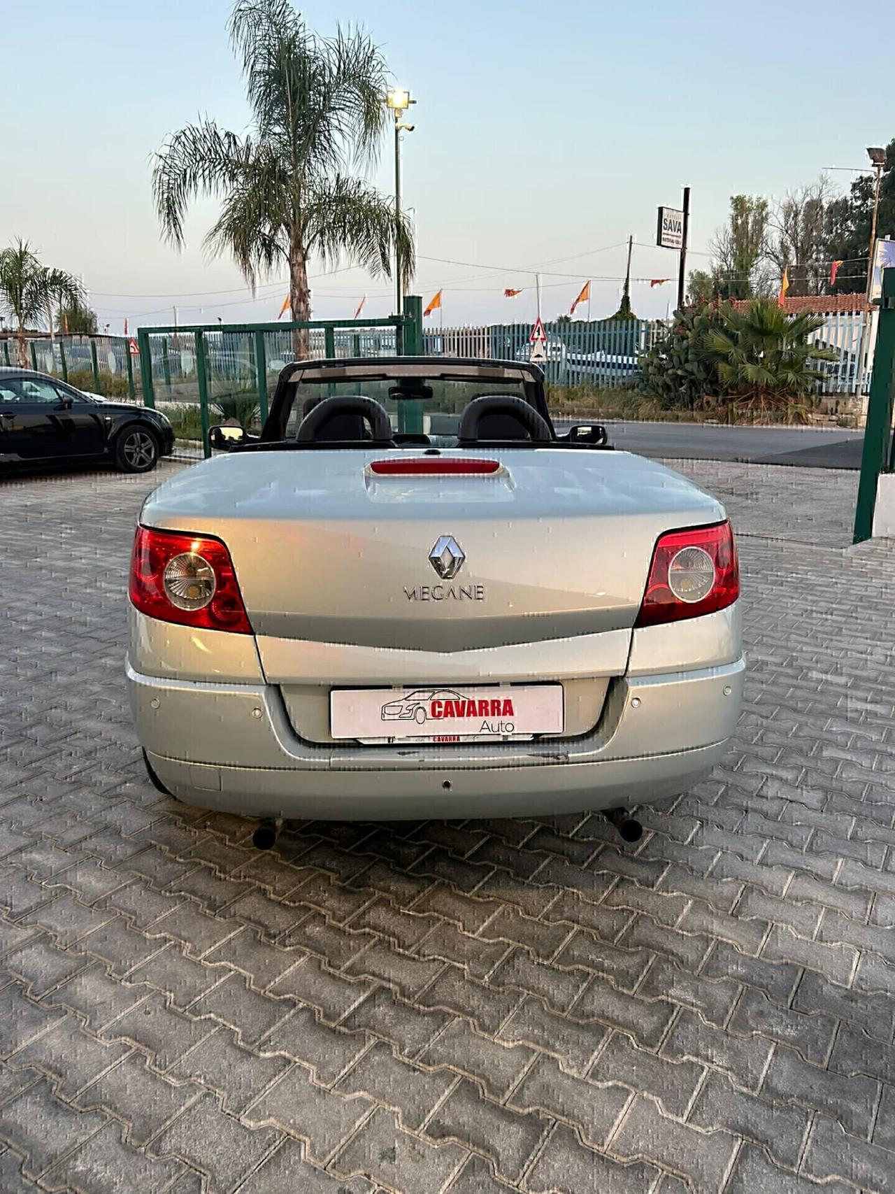 Renault Megane 1.6 16V 3 porte Confort Authentique