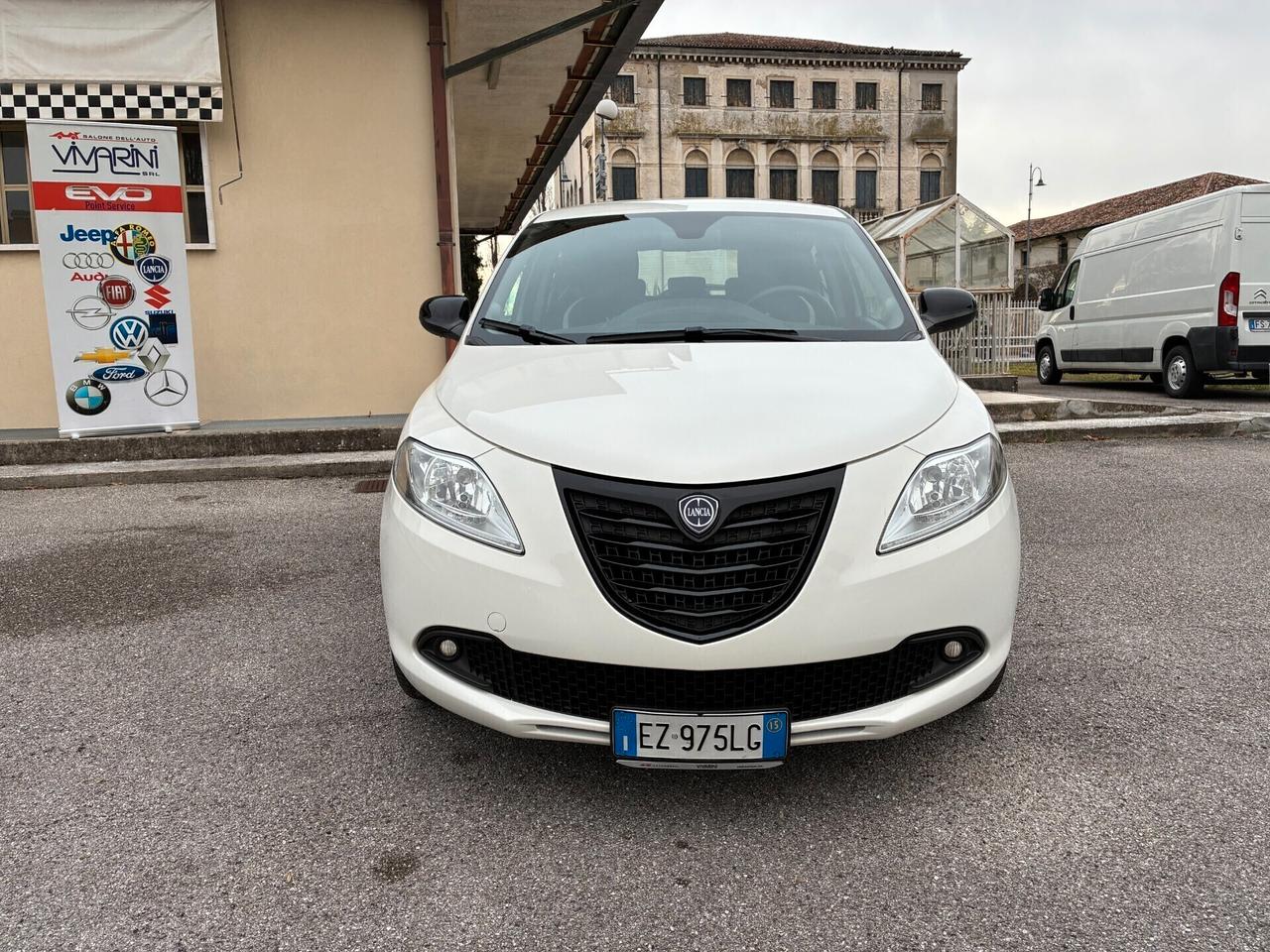 Lancia Ypsilon 1.2 69 CV GPL Ecochic Elefantino
