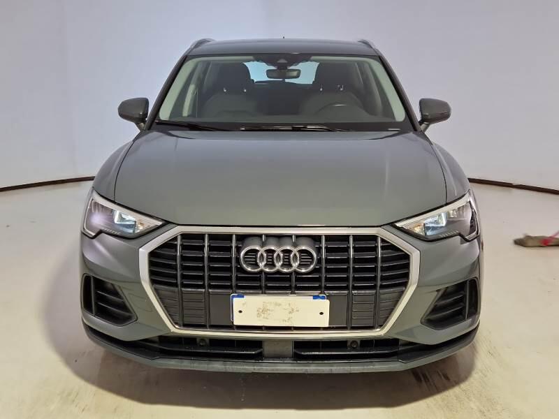 Audi Q3 35 TDI S tronic Business