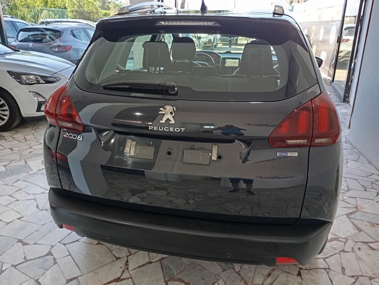 Peugeot 2008 1.2 PureTech 82CV Active