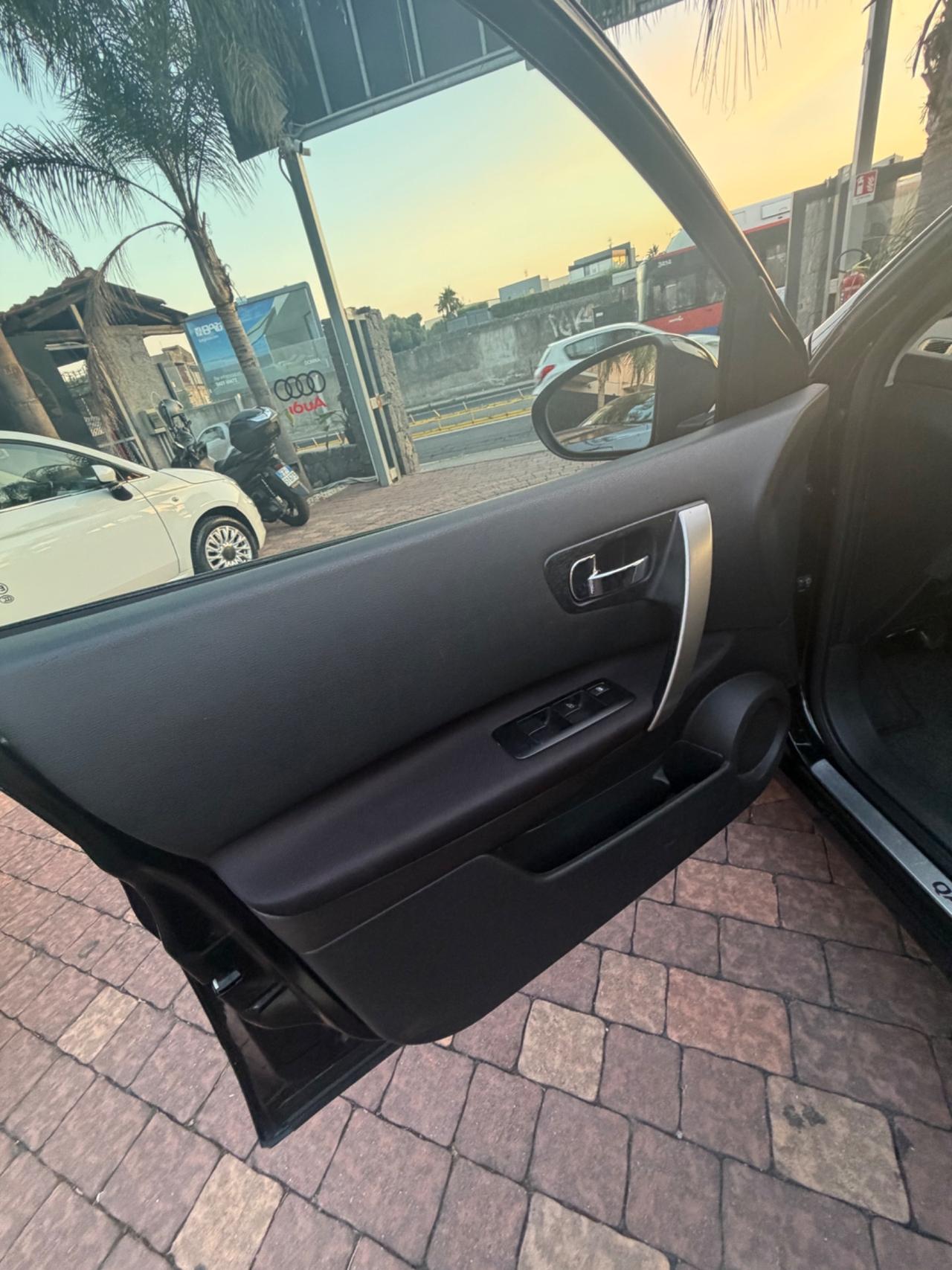 Nissan Qashqai 1.5 dCi Tekna prezzo 5990