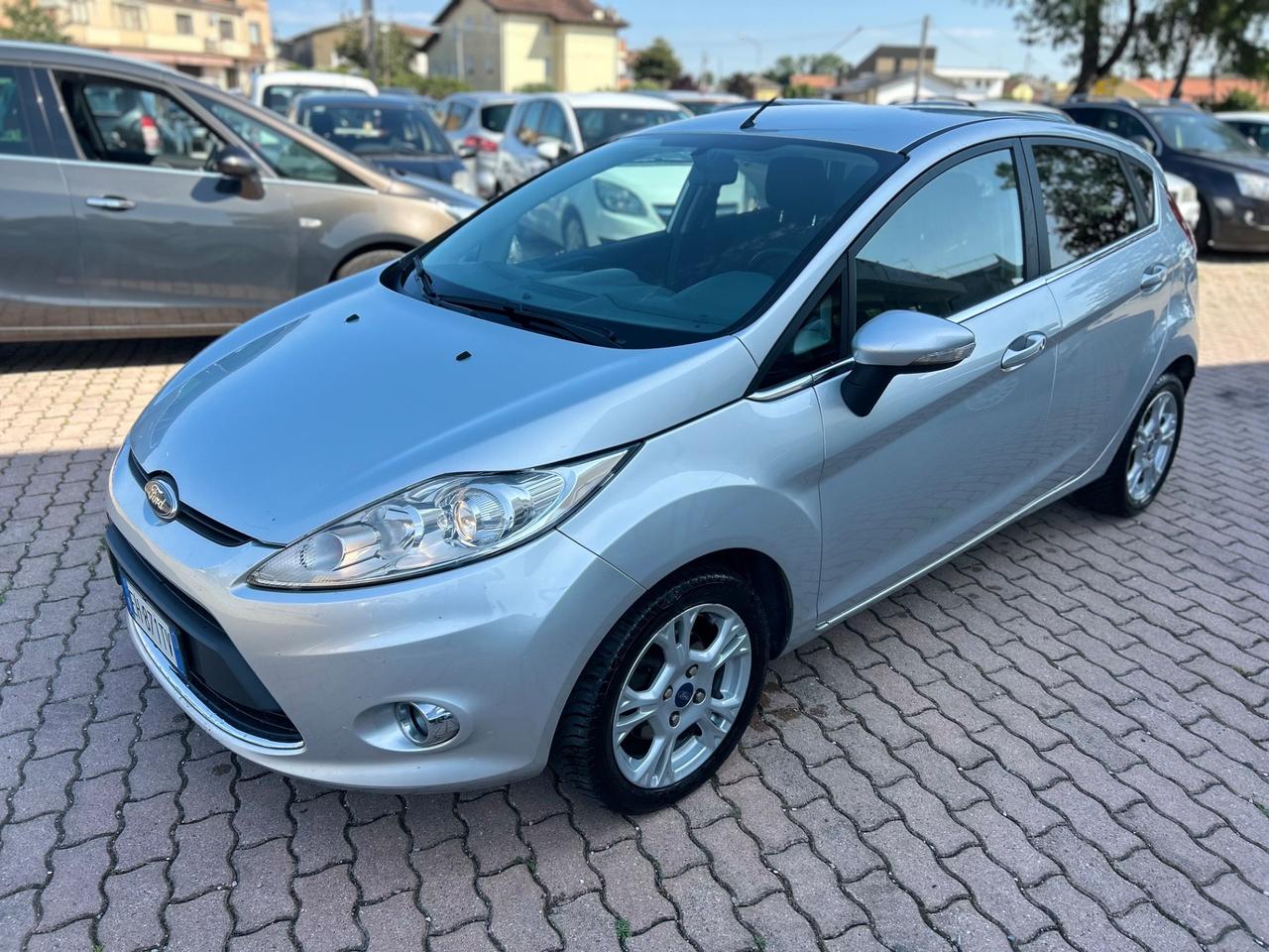 Ford Fiesta 1.2 82 CV 5 porte Titanium