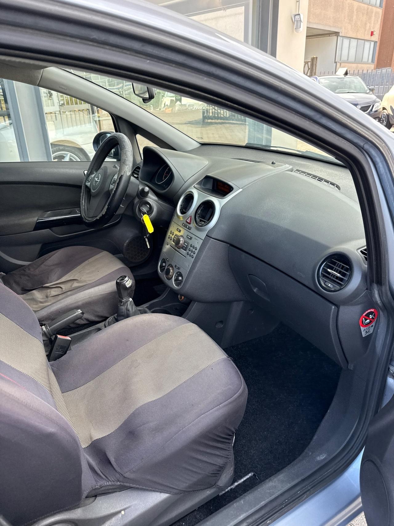Opel Corsa 1.2 80CV 5 porte GPL-TECH Club