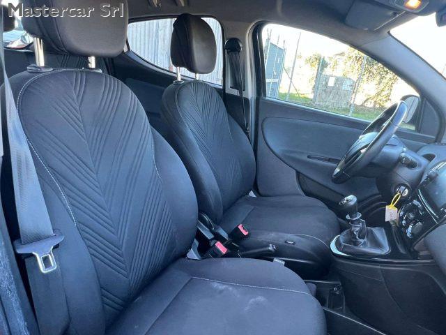 LANCIA Ypsilon 5p. Neopatentati 1.0 hybrid Gold tg: GK578ZB